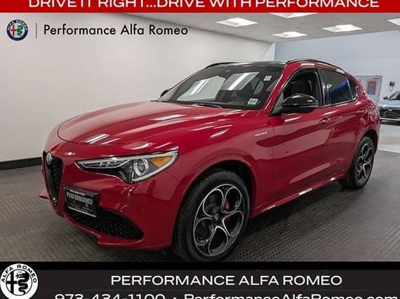 ALFA ROMEO STELVIO 2023 ZASPAKBN2P7D50724 image ALFA ROMEO STELVIO 2023 ZASPAKBN2P7D50724 image